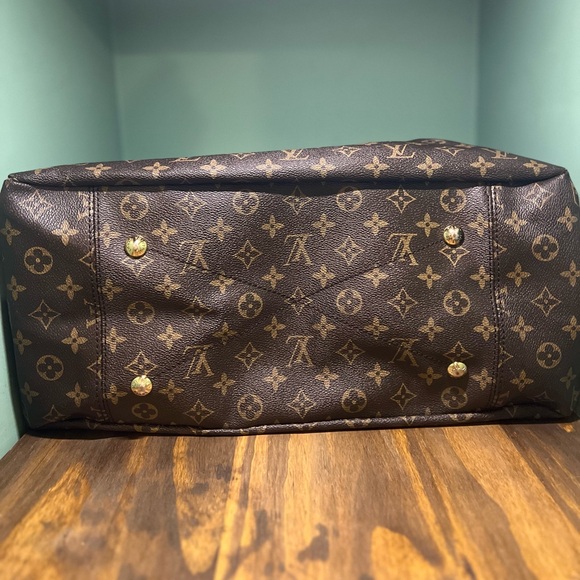 LOUIS VUITTON Monogram Artsy - Picture 3 of 7